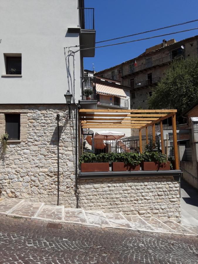 B&B Il Fabbro Chambre Castelmauro ภายนอก รูปภาพ